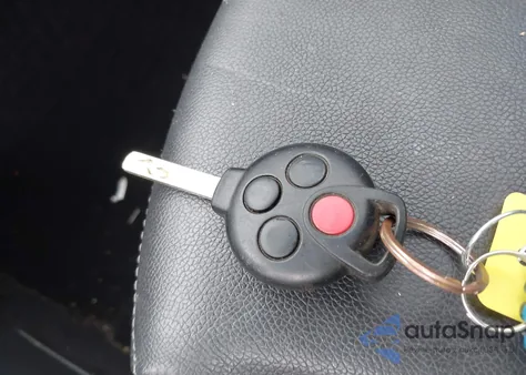 2012 Smart Fortwo Passion из США, поврежденный, VIN WMEEK3BA2CK559941